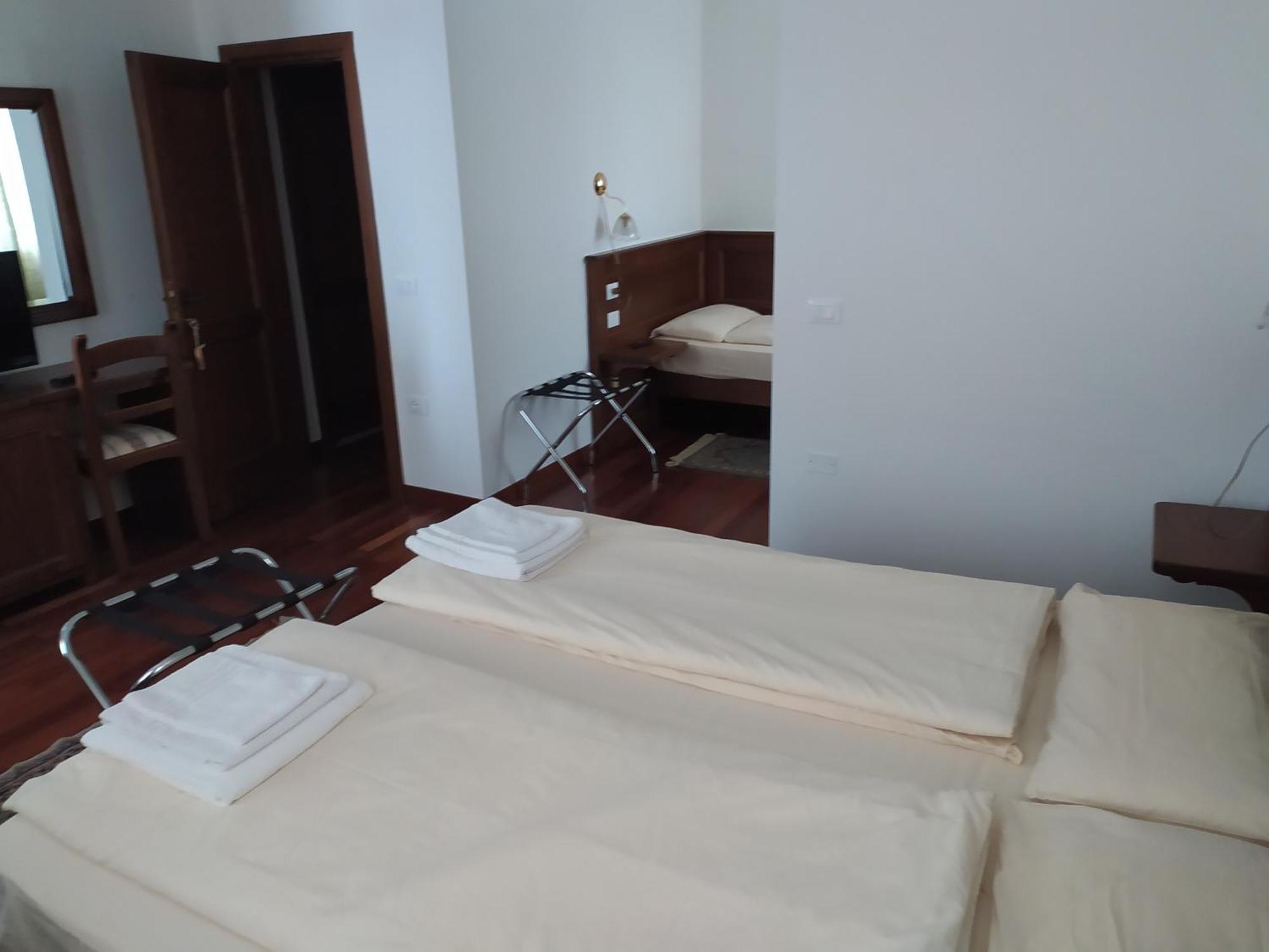 Locanda Aurora-Garni Asiago Phòng bức ảnh